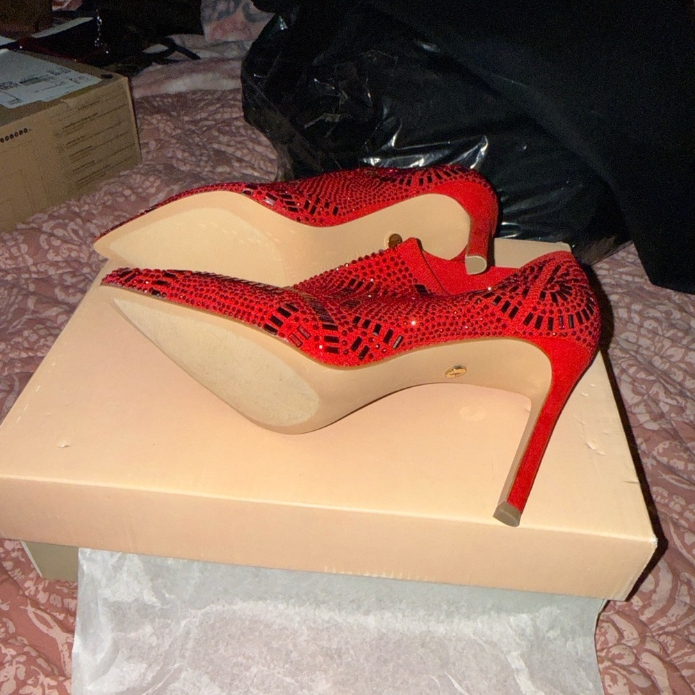 Thalia Sodi Karmen Red Beaded heeled booties - Picture 5 of 8